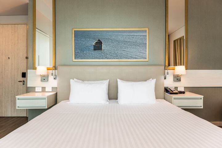 Room 21 of 92
