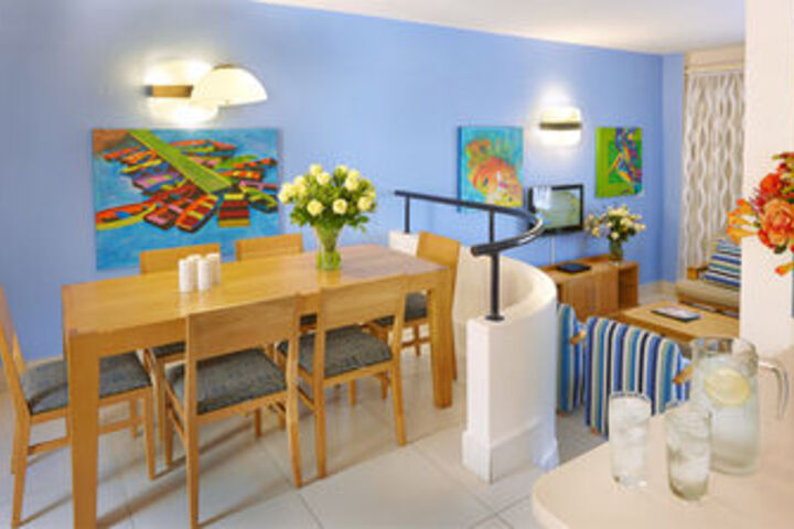 Room 15 of 28