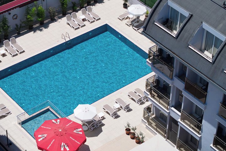 Hotel 36 of 42