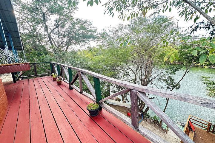 Hotel 52 of 71