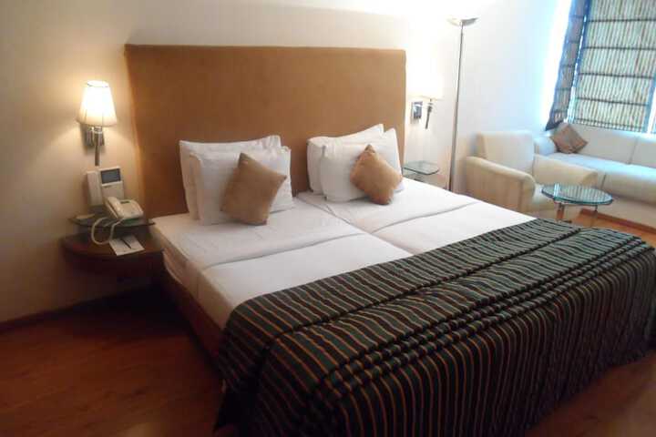 Room 25 of 56