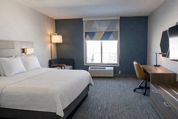 Room 11 of 61