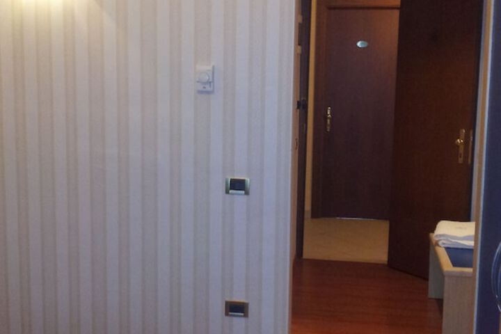 Room 23 of 55