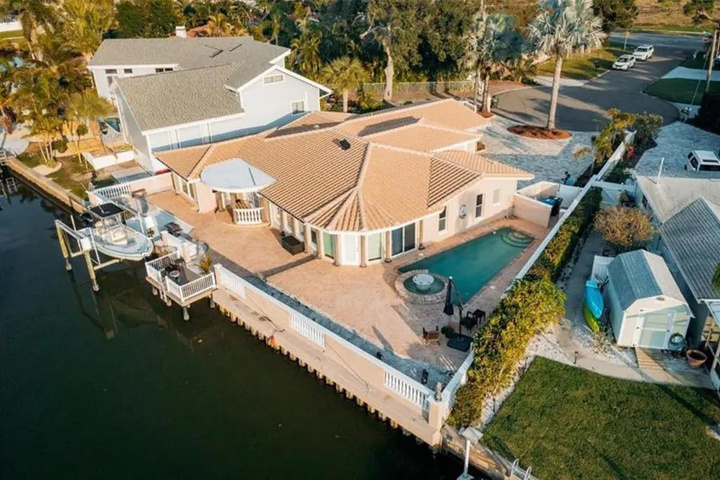 Exterior of Experience The Ultimate in Luxury Living