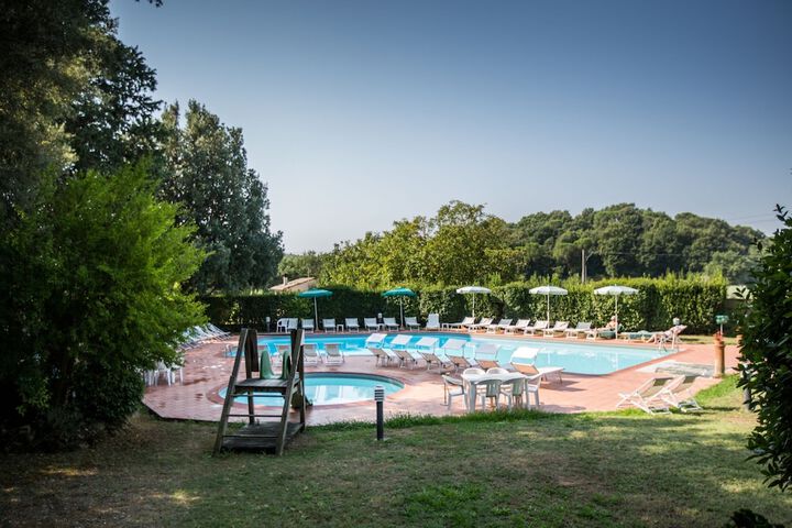 Pool Hotel