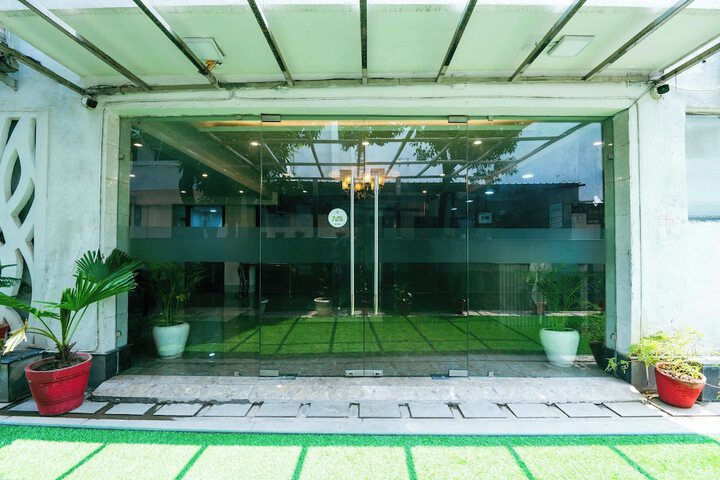 Hotel 35 of 44