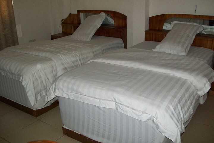 Room 3 of 15