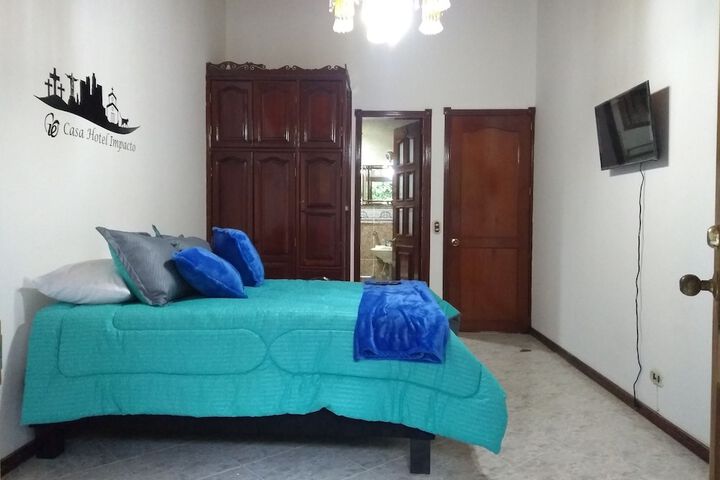 Room 6 of 39
