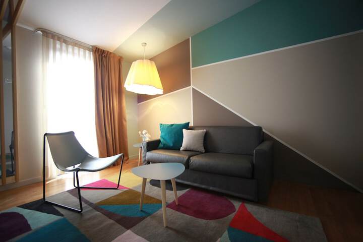 Room 8 of 75