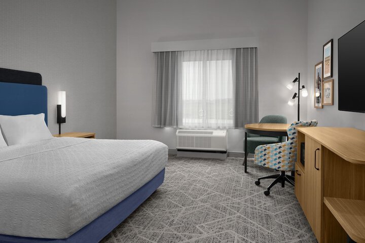 Room 15 of 35