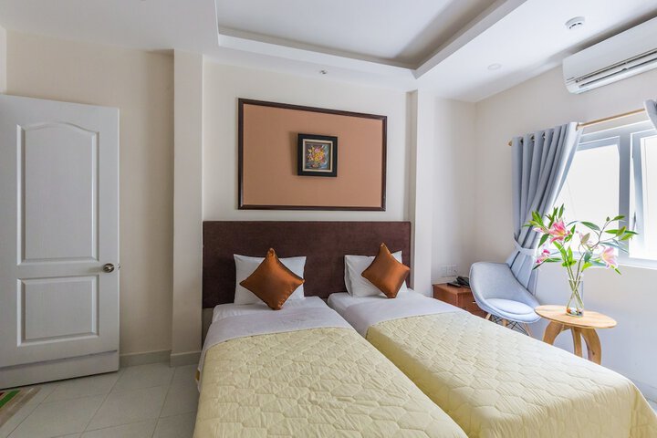 Room 3 of 31