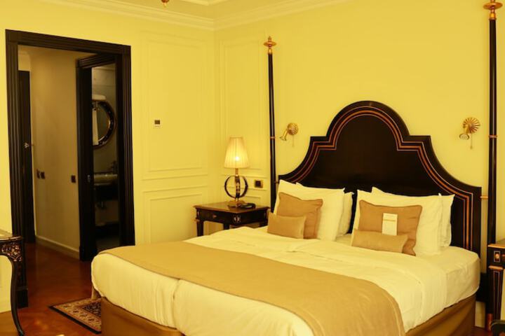 Room 9 of 56