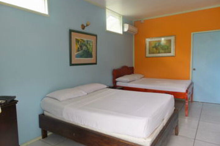 Room 35 of 44