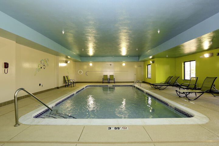 Pool 8 of 26