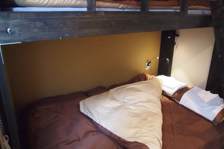 Room 21 of 75