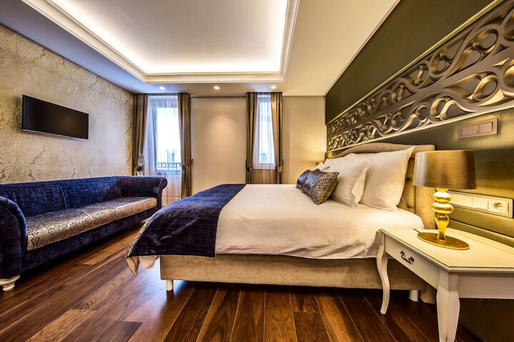Room 21 of 88