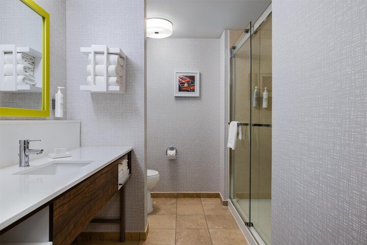 Bathroom shower