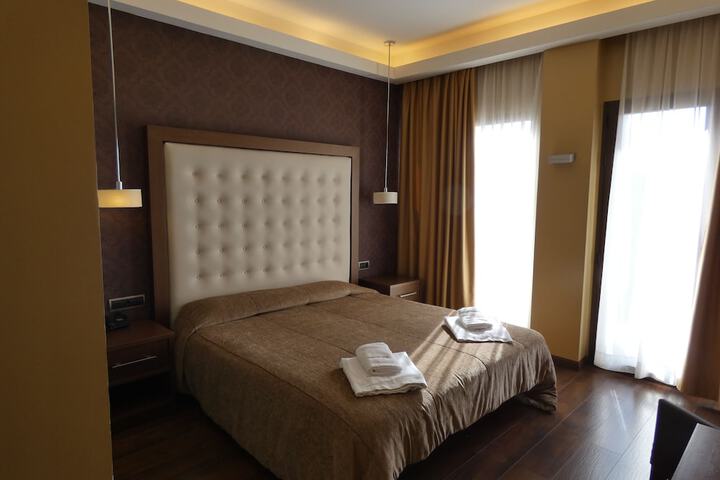 Room 19 of 44