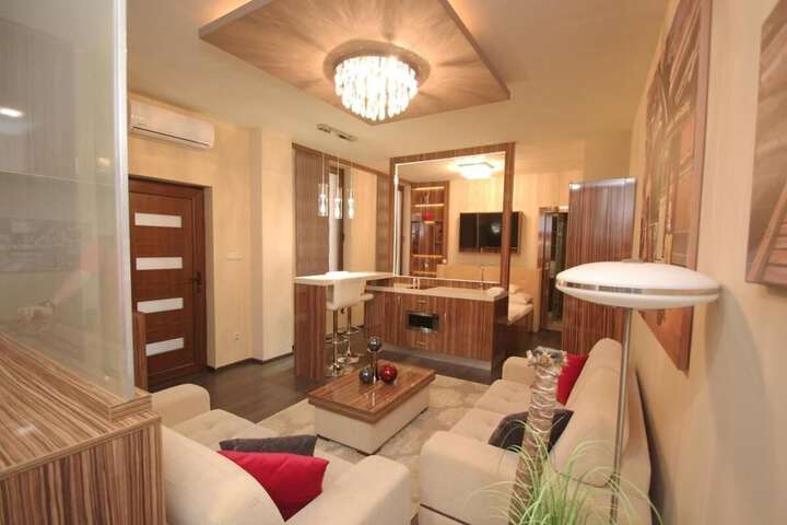 Room 47 of 70
