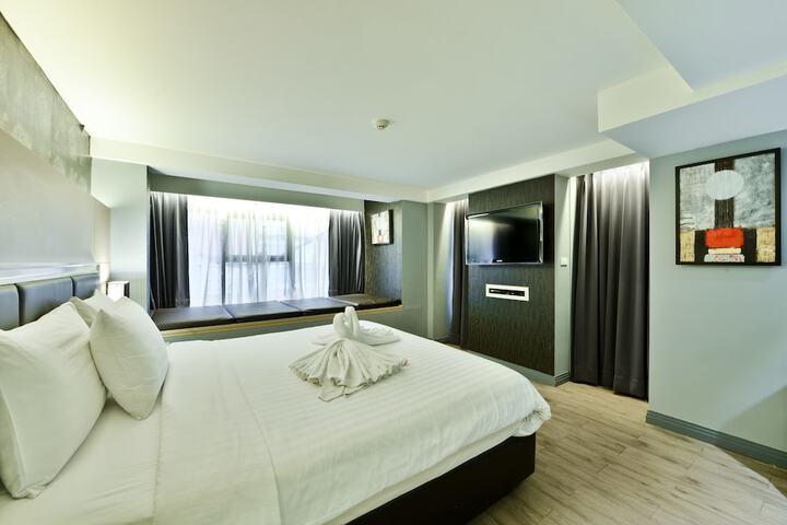 Room 17 of 35