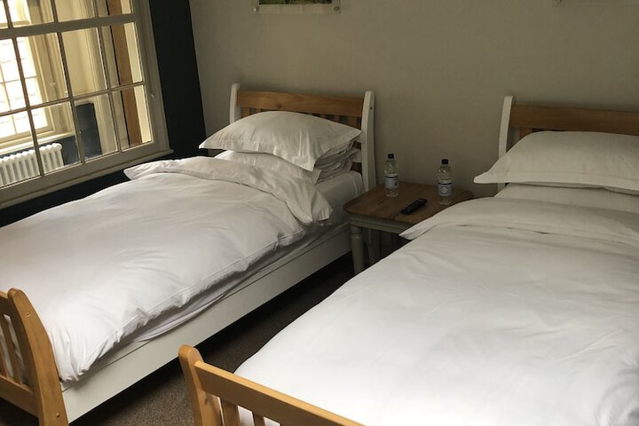 Room 36 of 96