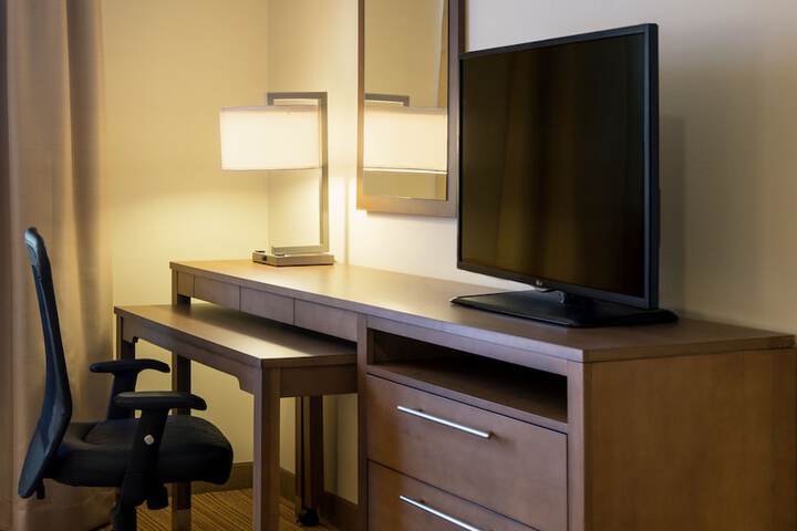 Room 15 of 41