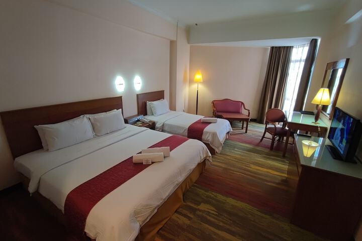 Room 14 of 40