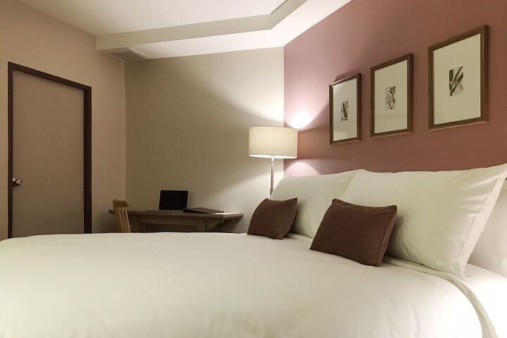 Room 51 of 260