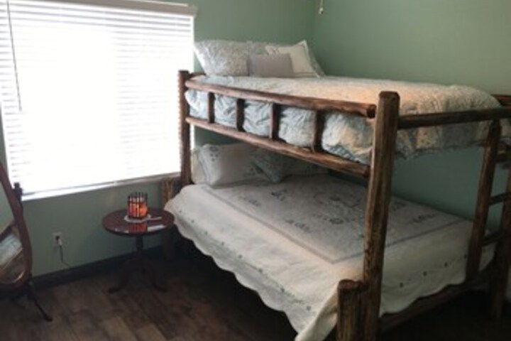 Room 29 of 39