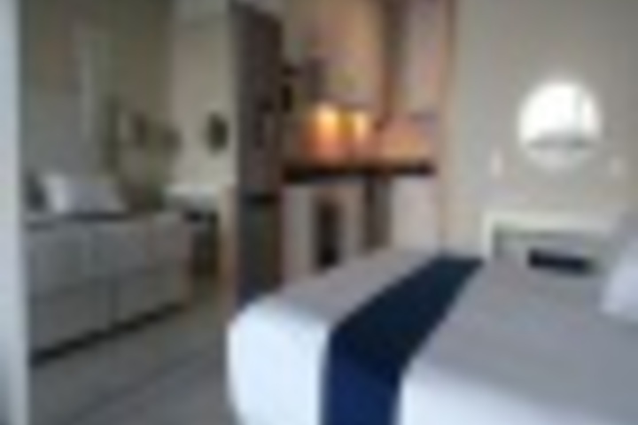 Room 147 of 324