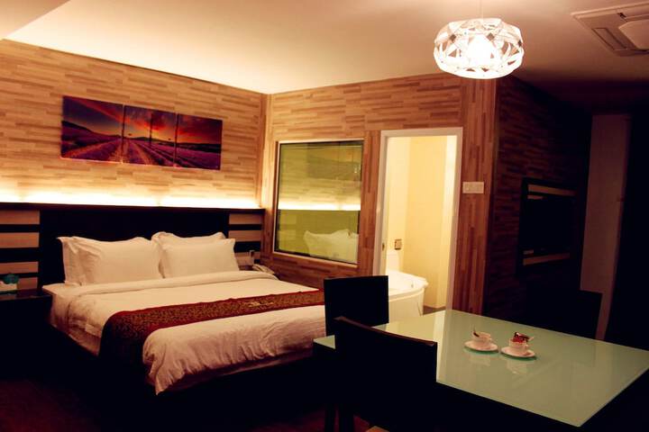 Room 28 of 59
