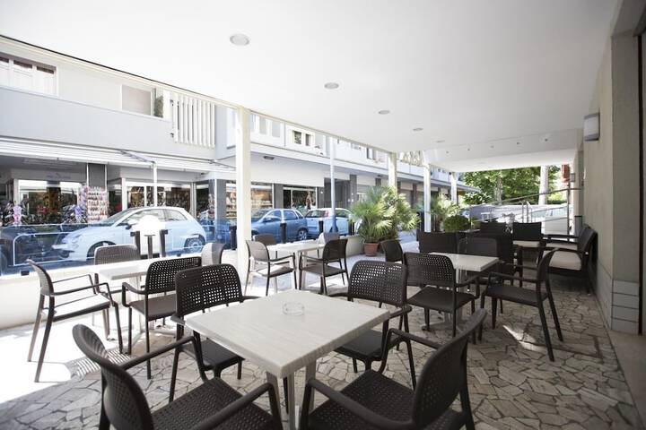 Terrace/Patio 72 of 75
