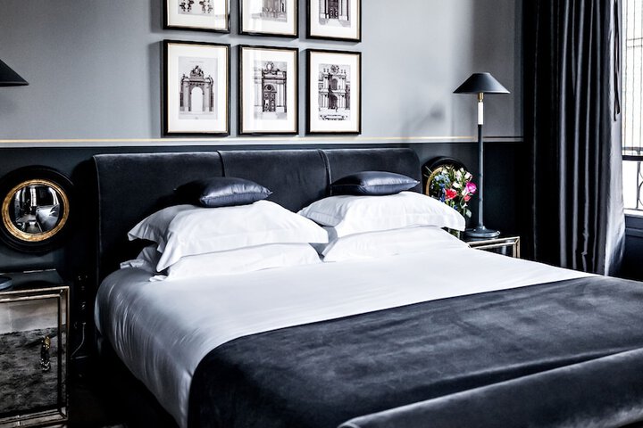 Room 25 of 110