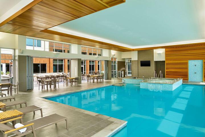 Pools & Facilities