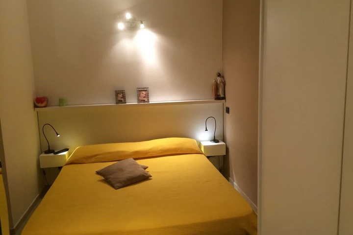 Room 3 of 5