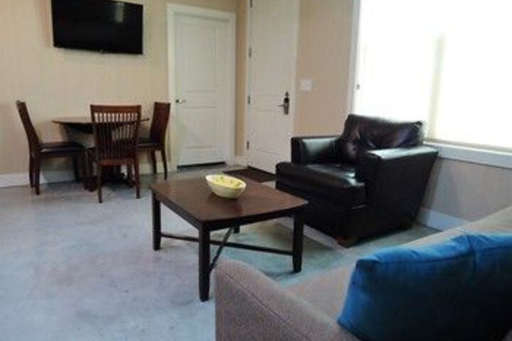 Room 18 of 22
