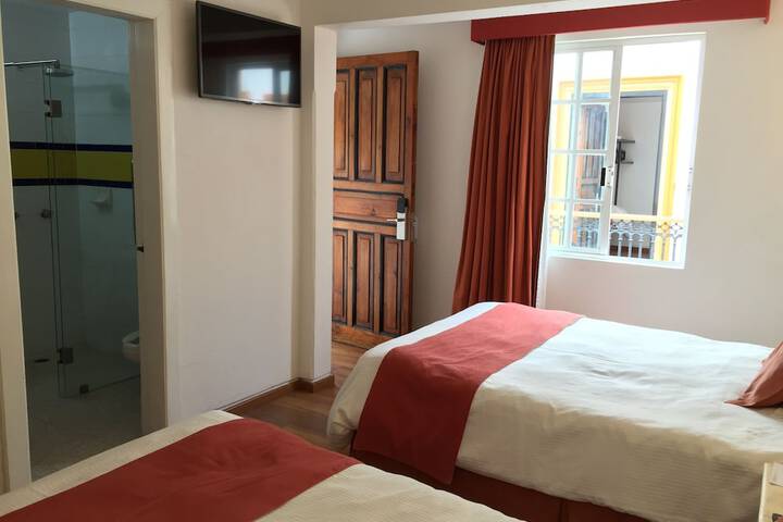 Room 27 of 80