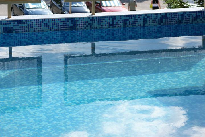 Pool 24 of 38