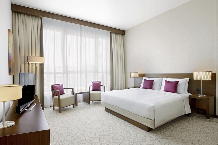 Room 4 of 36