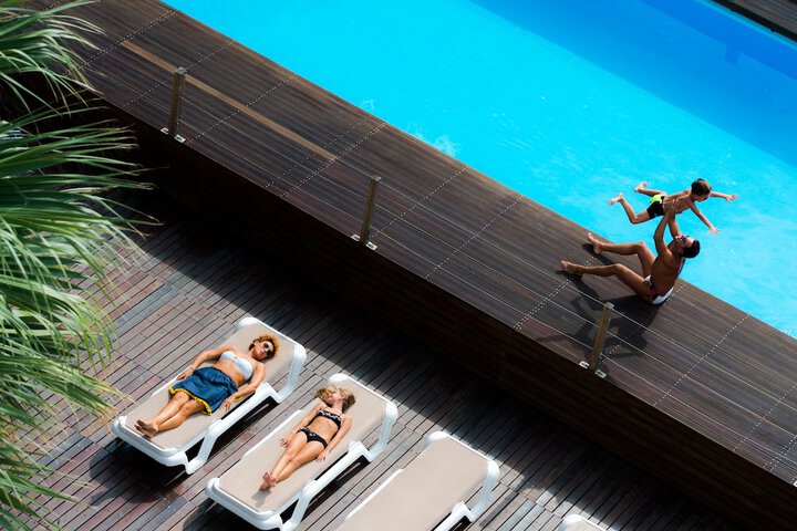 Pool 18 of 30