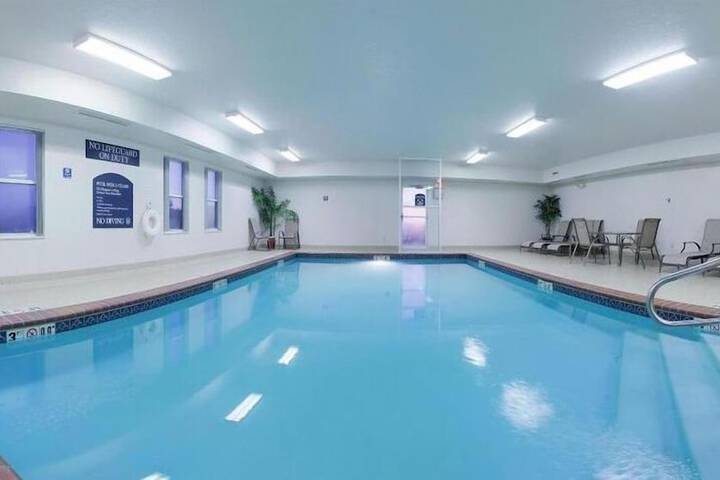 Pool 5 of 7