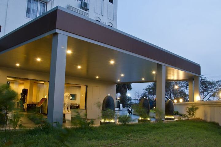 Hotel 65 of 71