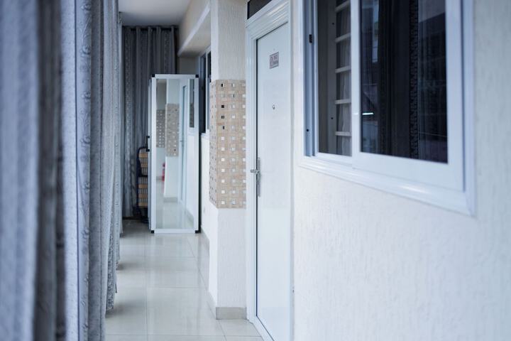 Ballroom/Hall 77 of 89