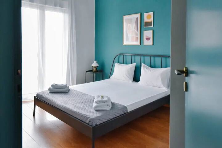 Room 3 of 18