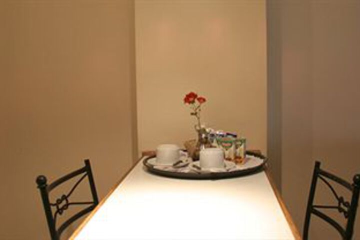Room 21 of 30