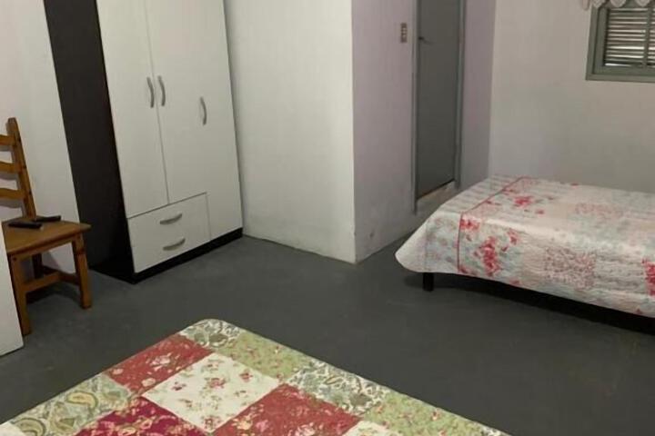 Room 37 of 37