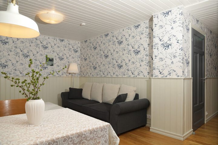 Room 14 of 42
