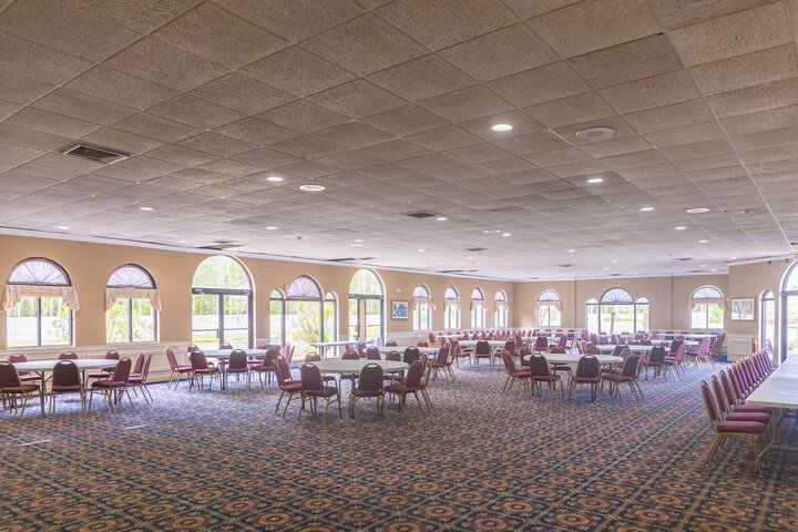 Banquet hall