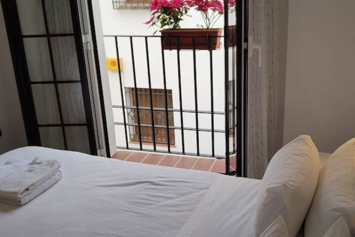 Photo of Mira San Basilio