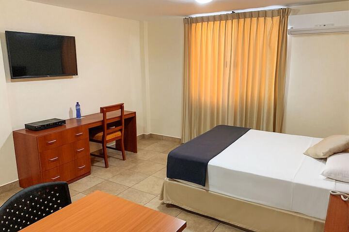 Hotel Palmira Inn